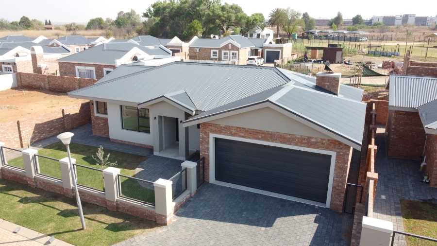 3 Bedroom Property for Sale in Waterberry Estate North West